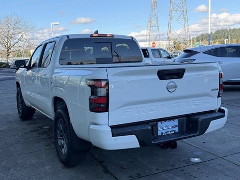 New 2026 Nissan Frontier SV w/ SV Convenience Package AWD/4WD image 5