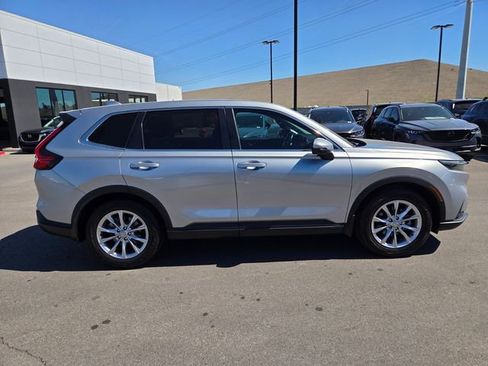 Used 2024 Honda CR-V EX-L image 7