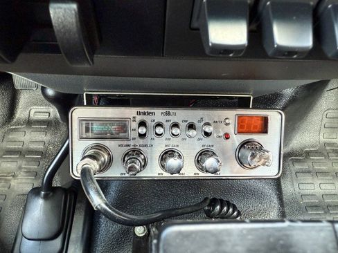 Used 2016 Ford F550 4x4 Regular Cab Super Duty image 26