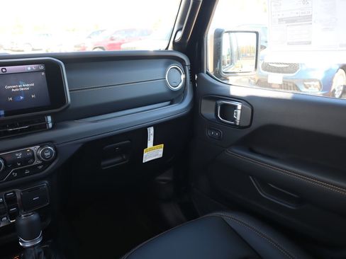 New 2025 Jeep Wrangler Sahara image 24