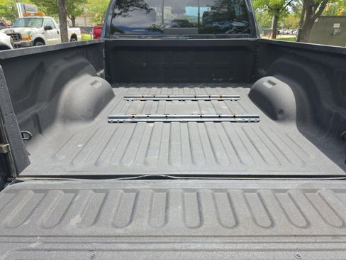 Used 2015 RAM 2500 Laramie AWD/4WD image 32