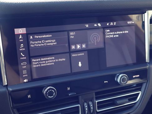 New 2026 Porsche Macan S image 17