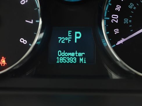 Used 2014 Chevrolet Captiva Sport LT w/ Convenience Package FWD image 28