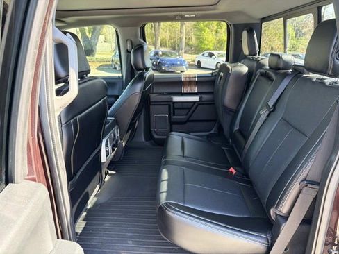 Used 2018 Ford F150 Lariat w/ Equipment Group 502A Luxury image 15