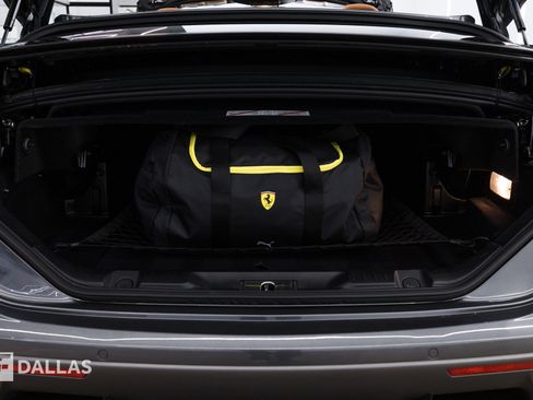 Used 2017 Ferrari California T RWD image 17