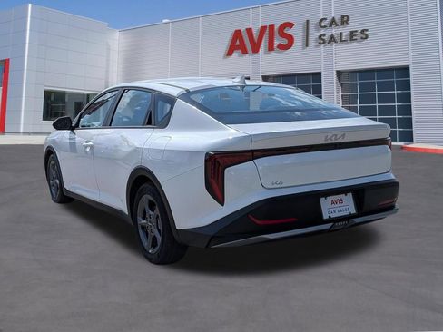 Used 2025 Kia K4 FWD image 9