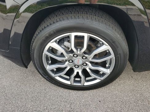 Certified 2022 GMC Terrain Denali image 11