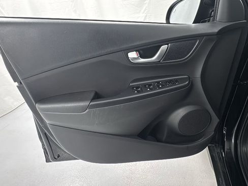 Used 2023 Hyundai Kona SEL w/ Convenience Package image 18