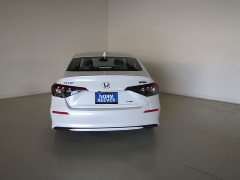 Certified 2025 Honda Civic Sport image 25