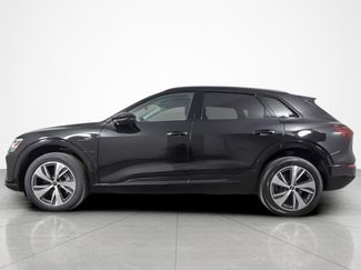 Used 2024 Audi Q8 e-tron Premium Plus AWD/4WD video 2