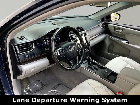 Used 2016 Toyota Camry XLE w/ Protection Package (Q2) FWD image 16