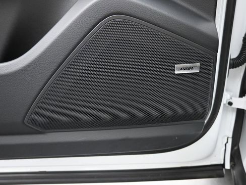 Certified 2025 Porsche Cayenne Coupe AWD/4WD image 12