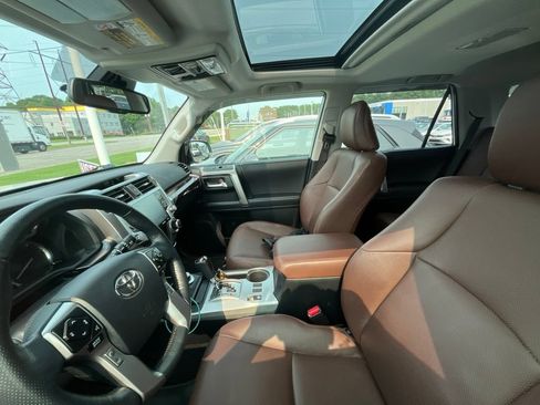 Used 2023 Toyota 4Runner Limited AWD/4WD image 24