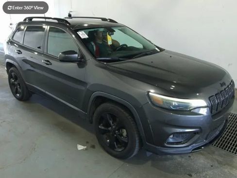 Used 2020 Jeep Cherokee Latitude Plus AWD/4WD image 3
