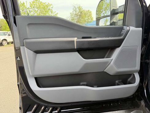 New 2025 Ford F250 XL w/ XL Driver Assist Package image 8