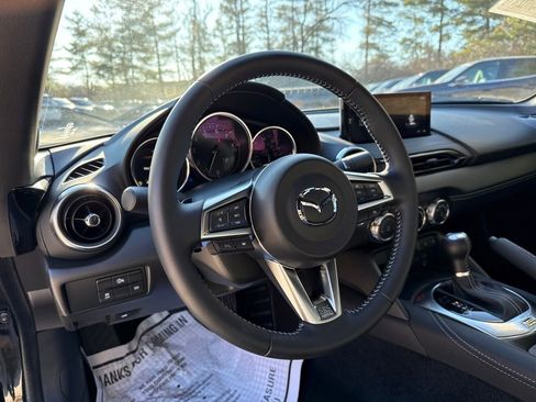 Used 2024 MAZDA MX-5 Miata Grand Touring image 15