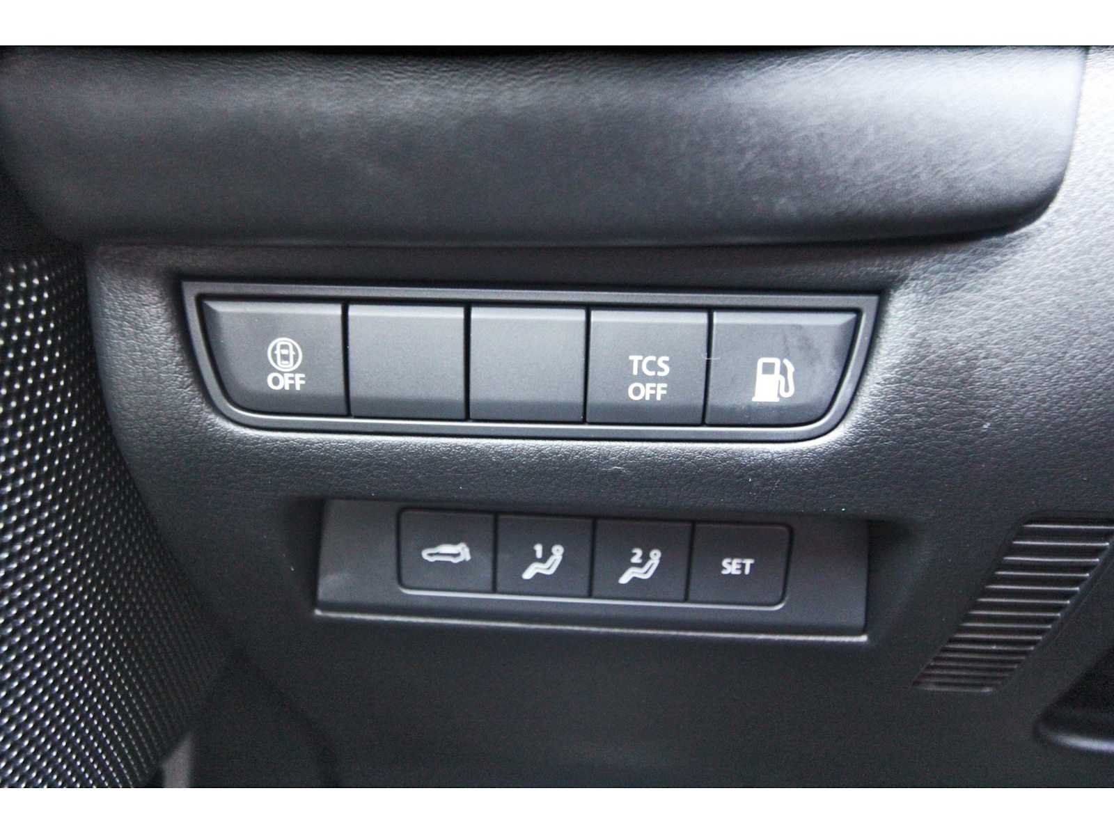 Used 2025 MAZDA CX-50 2.5 Hybrid w/ Weather Package AWD/4WD image 15