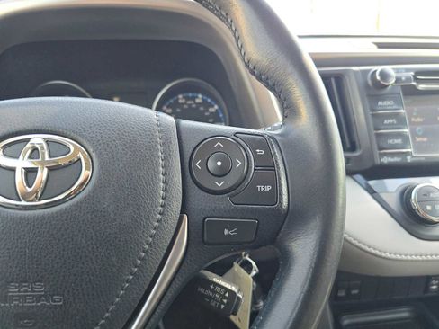 Used 2017 Toyota RAV4 XLE w/ Carpet Mat Package FWD image 30