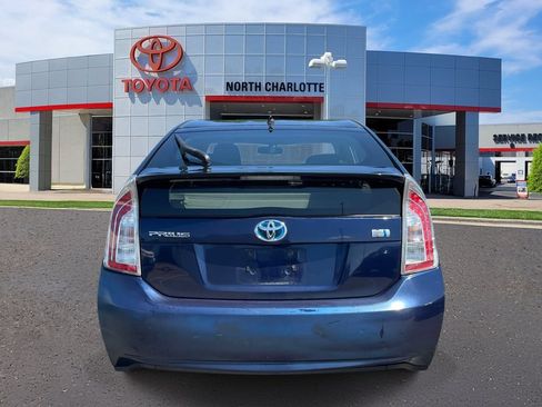 Used 2014 Toyota Prius Two FWD image 5