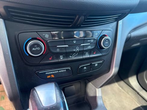 Used 2018 Ford Escape SEL w/ Canadian Touring Package AWD/4WD image 26