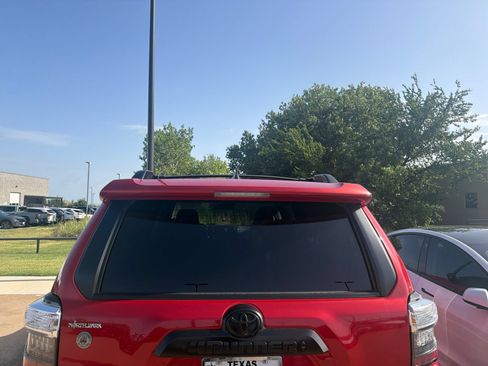 Used 2023 Toyota 4Runner TRD Off-Road Premium w/ Off Road Premium Plus Package AWD/4WD image 6