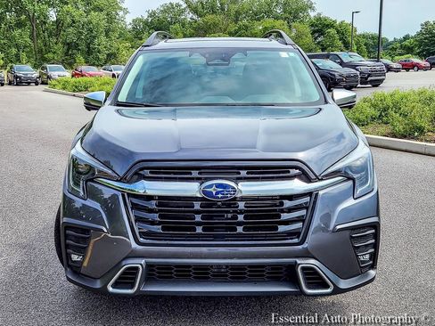 Used 2023 Subaru Ascent Touring AWD/4WD image 4