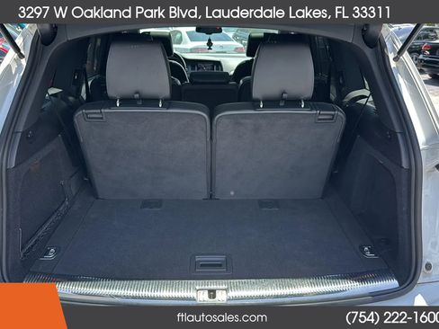 Used 2015 Audi Q7 3.0T S line Prestige w/ S Line Package AWD/4WD image 57