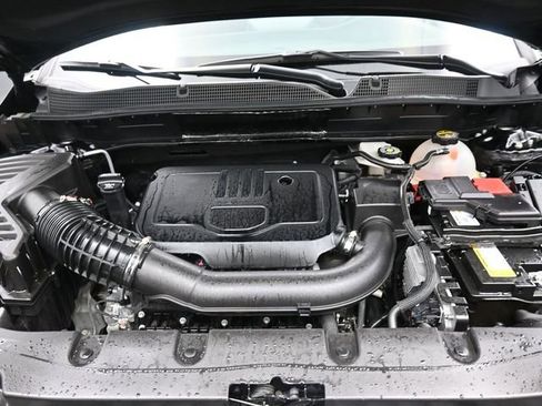 Used 2024 Chevrolet Blazer LT w/ LPO, Black Grille Bar Package image 31