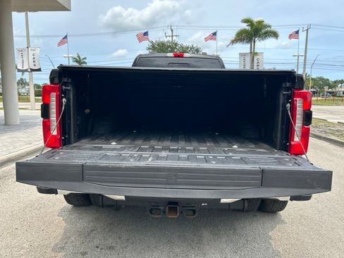 Used 2023 Ford F350 Lariat w/ Lariat Ultimate Package AWD/4WD image 38