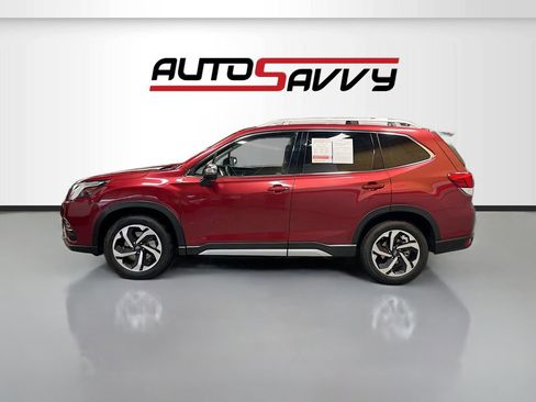 Used 2024 Subaru Forester Touring AWD/4WD image 4