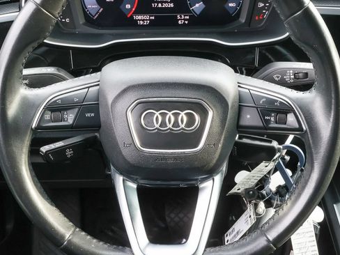 Used 2019 Audi Q3 2.0T Premium AWD/4WD image 9