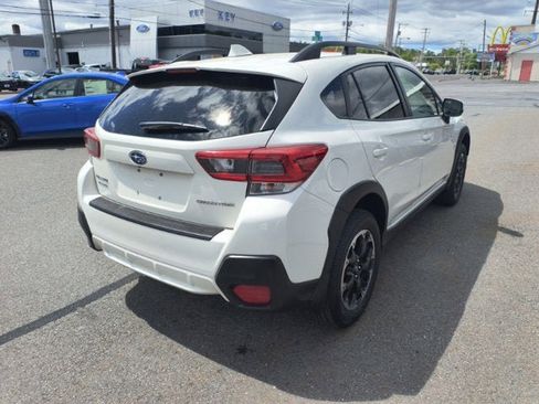 Certified 2022 Subaru Crosstrek 2.0i Premium w/ Popular Package #4 AWD/4WD image 3