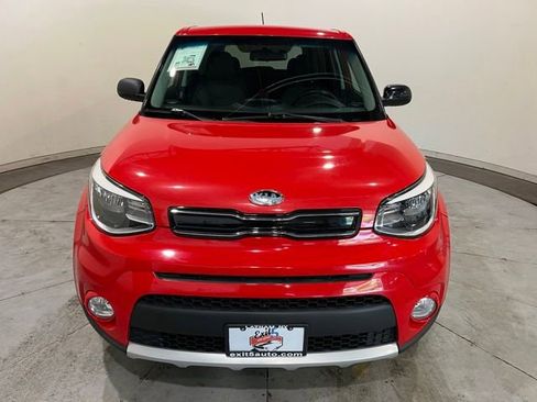 Used 2017 Kia Soul + FWD image 5