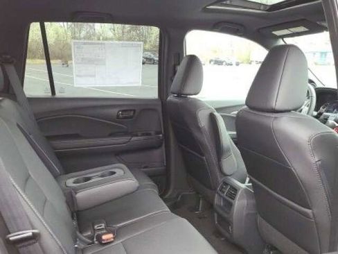 Used 2023 Honda Passport EX-L image 16