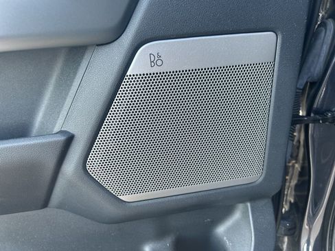 Used 2022 Ford F150 Lightning Lariat AWD/4WD image 11