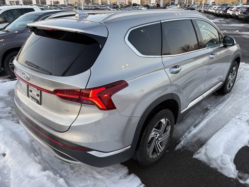 Used 2023 Hyundai Santa Fe SEL w/ Premium Package image 5
