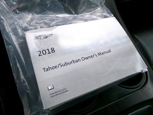 Used 2018 Chevrolet Suburban LT image 31