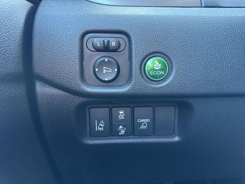 Used 2021 Honda Ridgeline Sport image 16