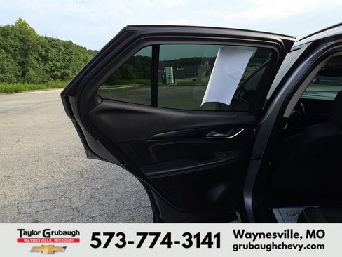 Used 2021 Buick Envision Essence w/ Sport Touring Package FWD image 12