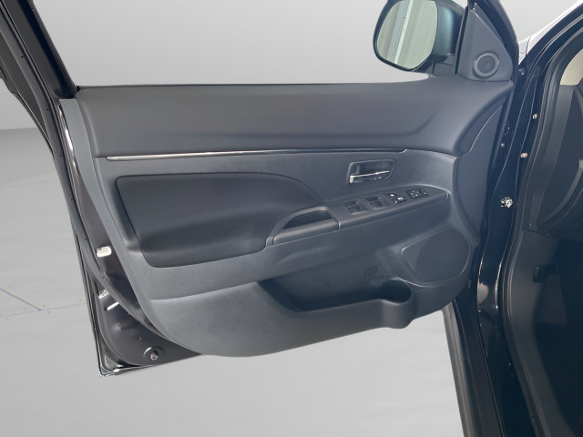 Used 2024 Mitsubishi Outlander Sport AWD image 9