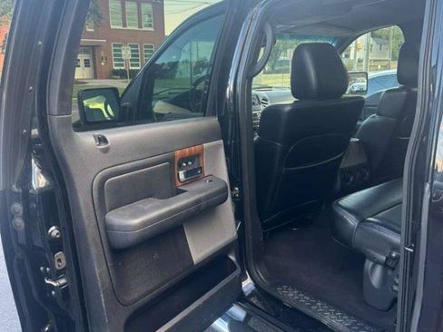 Used 2004 Ford F150 Lariat AWD/4WD image 14