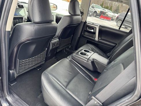 Used 2016 Toyota 4Runner Limited image 21