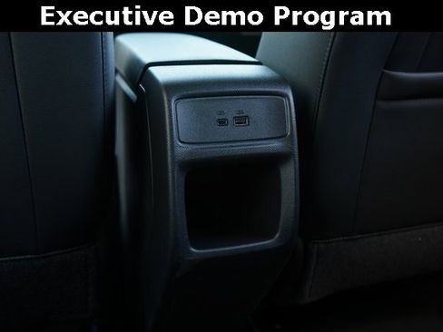 Used 2025 Chevrolet Trax RS w/ Driver Confidence Package image 25