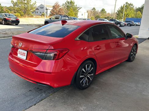 Used 2022 Honda Civic EX image 5