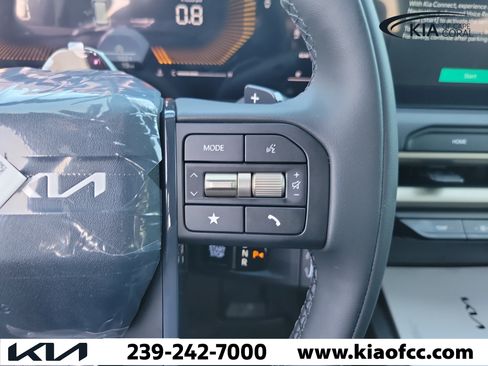 New 2027 Kia Telluride S w/ Towing Package FWD image 21