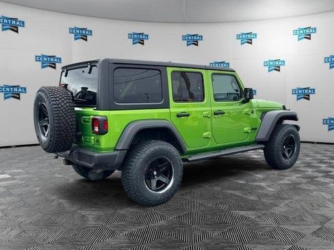 Used 2025 Jeep Wrangler Unlimited Sport AWD/4WD image 6