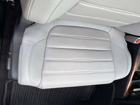 Used 2022 Honda CR-V Touring image 15