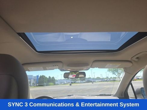 Used 2017 Lincoln MKC Reserve w/ Lincoln MKC Climate Package AWD/4WD image 15