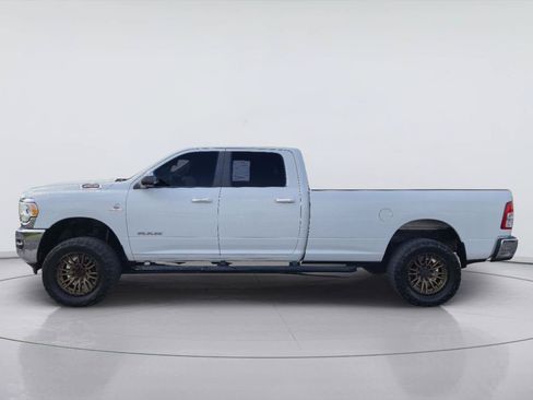 Used 2021 RAM 2500 Laramie AWD/4WD image 2