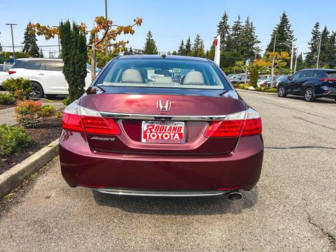Used 2015 Honda Accord EX-L image 8